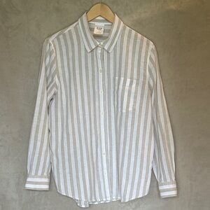 GAP WOMEN’S STRIPED SHIRT